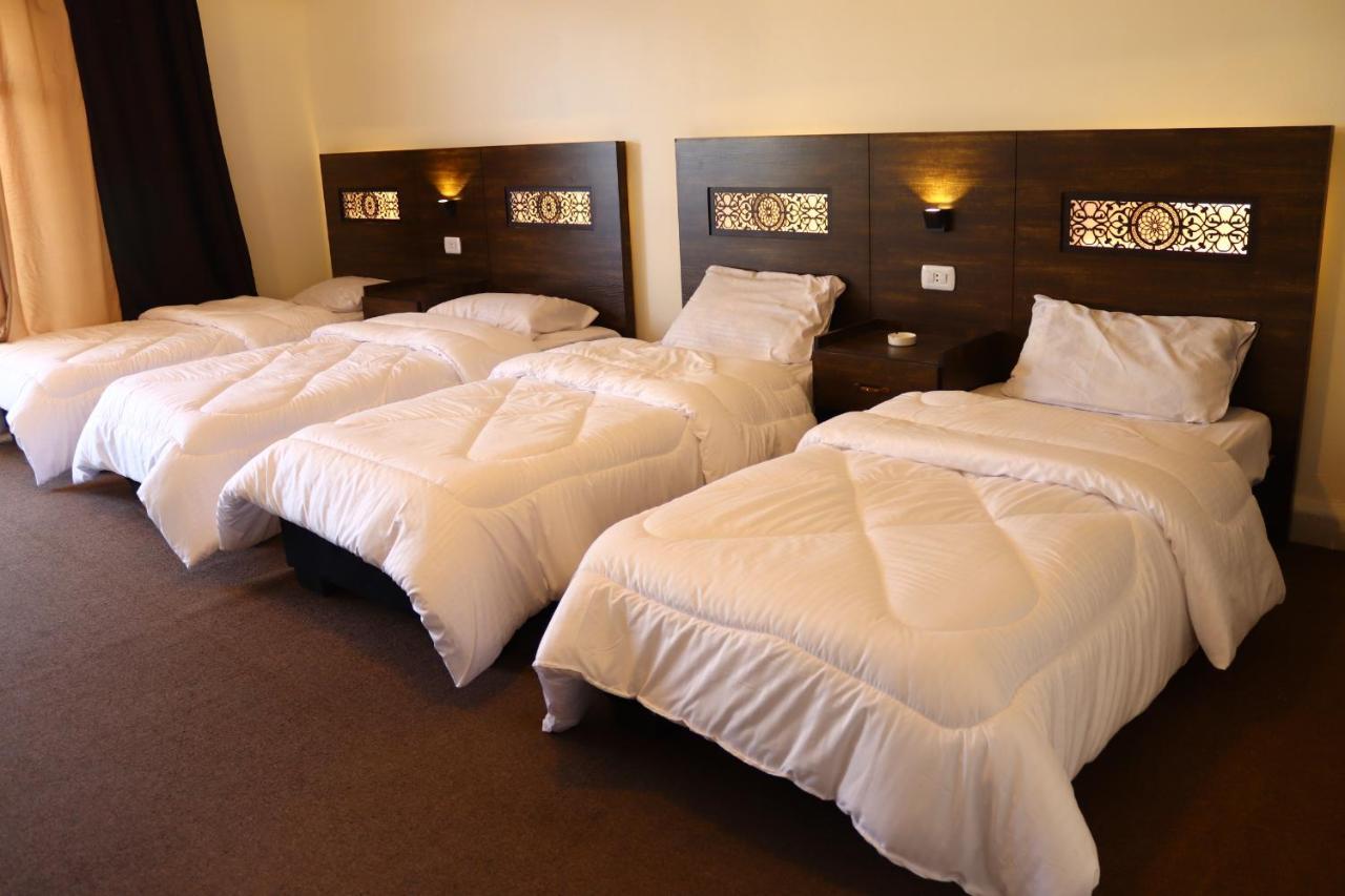Eden Aqaba Hotel エクステリア 写真