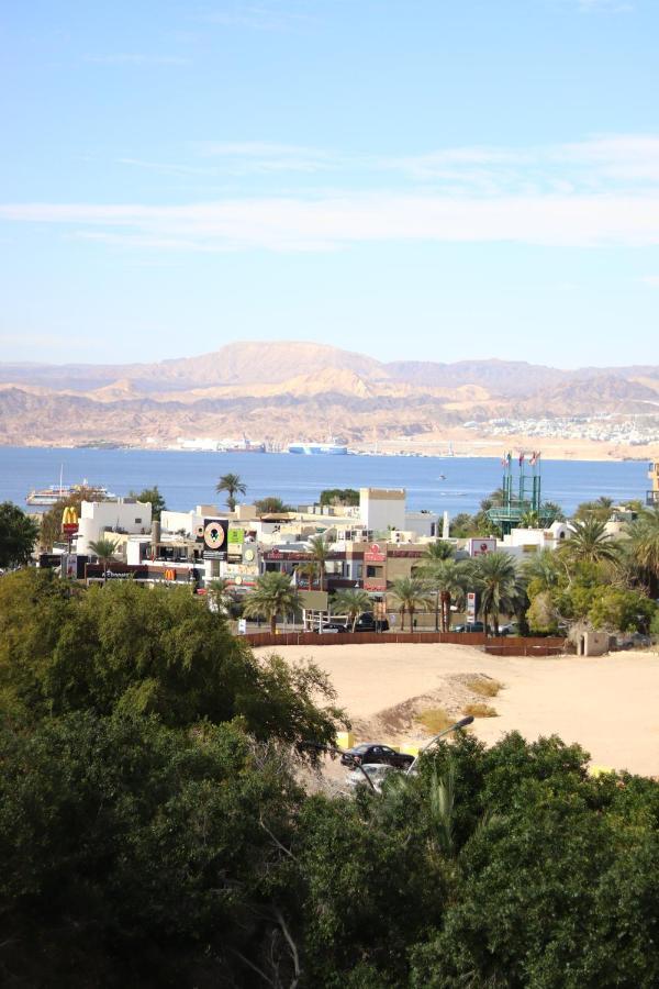 Eden Aqaba Hotel エクステリア 写真