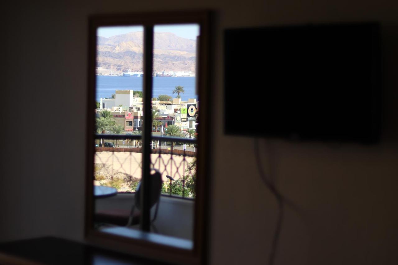 Eden Aqaba Hotel エクステリア 写真